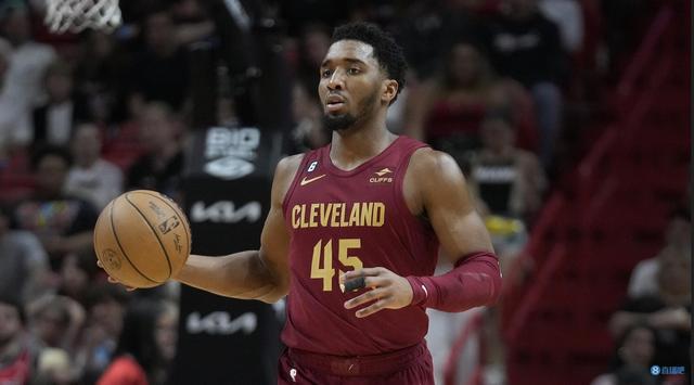 武磊：不要说三连冠，可能拿一个冠军都非常不容易（武磊直言：别谈三连冠，一个冠军都来之不易）