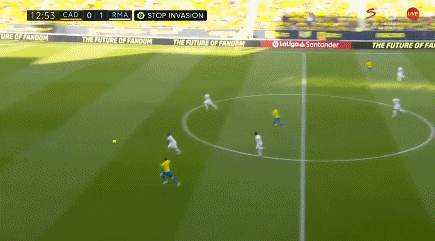 罗马诺：约尔迪-克鲁伊夫或马克斯维尔可能出任阿贾克斯总监