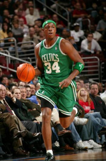 多家西媒：德容缺席本轮联赛的原因为家庭私人事务（多家西媒称：德容因家庭事务无缘本轮联赛）