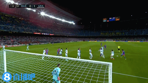 剑南春｜15连胜！拜仁3-0药厂，雅克松德甲首球，格纳布里建功（剑南春｜拜仁3-0击败药厂豪取15连胜，雅克松收获德甲处子球，格纳布里破门）