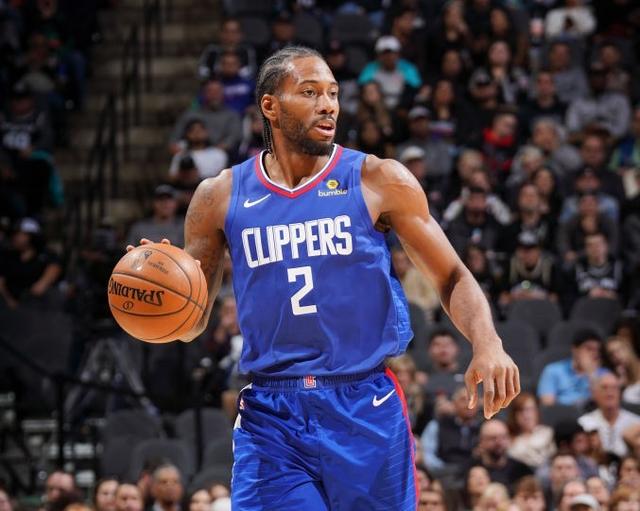 FIFA女足最新排名：中国女足下降1位至第17，亚洲第4（FIFA女足排名更新：中国女足降至第17位 位列亚洲第4）