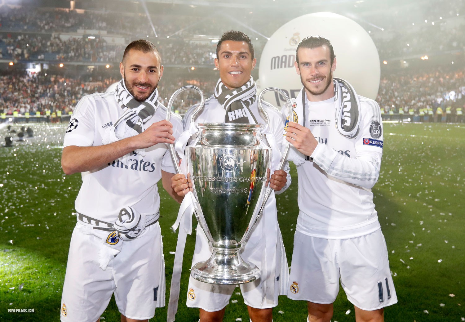 随着蓉城2-2，海港0-0，亚冠精英最新积分榜：中超三队包揽后三位（蓉城2-2、海港0-0后，亚冠精英积分榜更新：中超三队占据末三位）